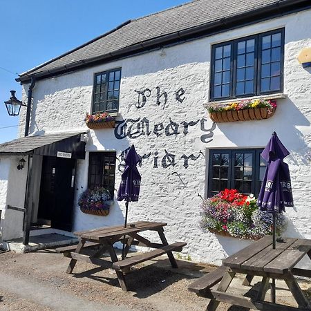 The Weary Friar Inn Pillaton Exterior foto